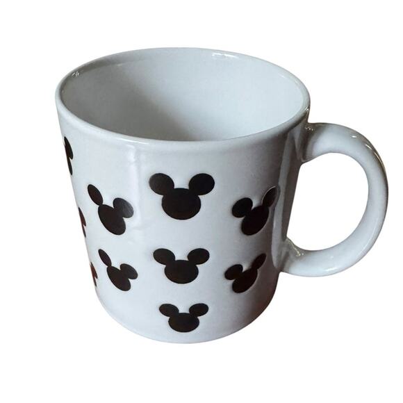 Disney Mickey Mouse Mug White Black Icon Silhouette Coffee Cup Ceramic Kitchen - Picture 3 of 6
